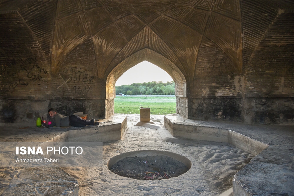 داغ زاینده‌رود!