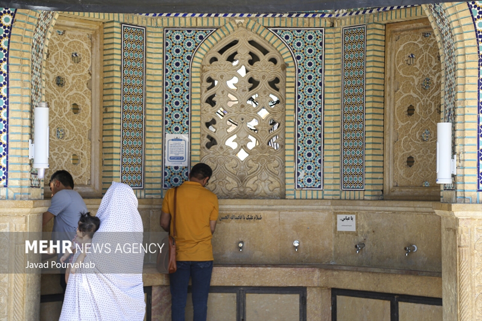 آرامش در حرم مطهر شاهچراغ علیه‌السلام