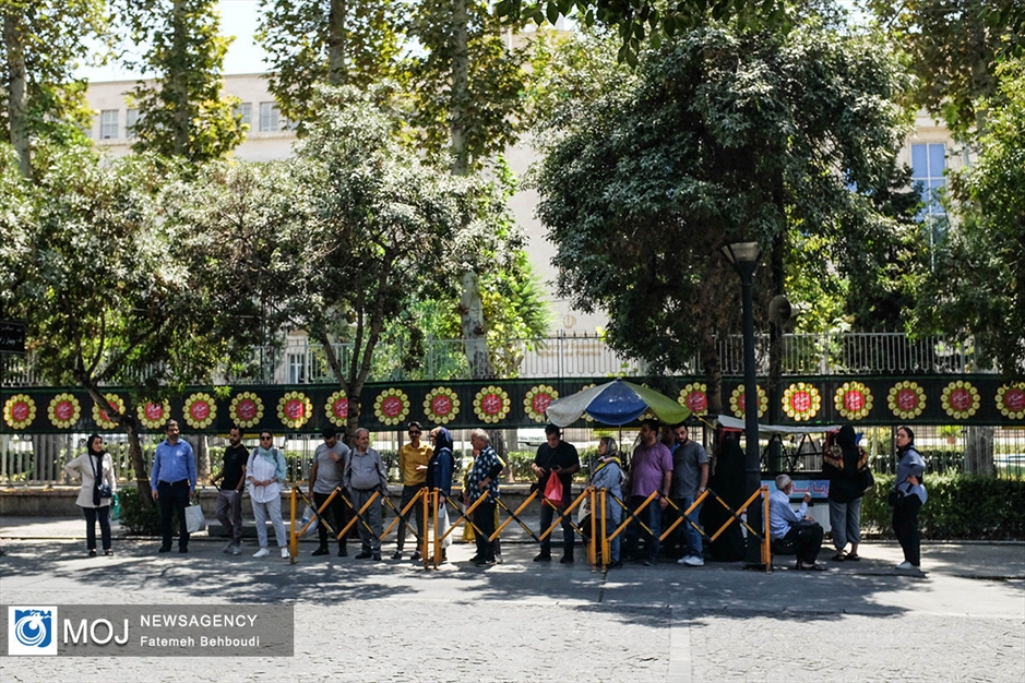 مردم تهران در گرمترین روزهای تابستان