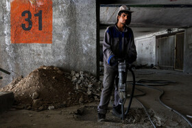 بازسازی ورزشگاه آزادی