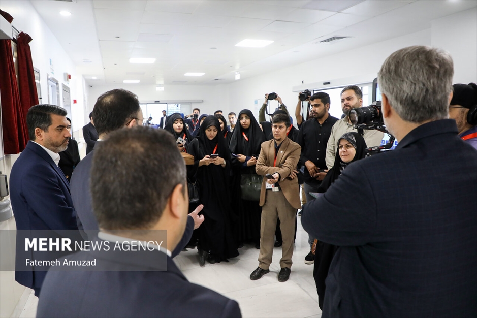 بازدید خبرنگاران از مرکز جامع سرطان برکت