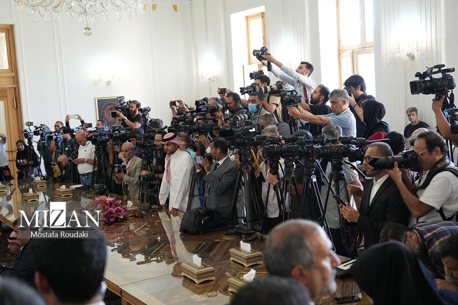  به مناسبت روز خبرنگار