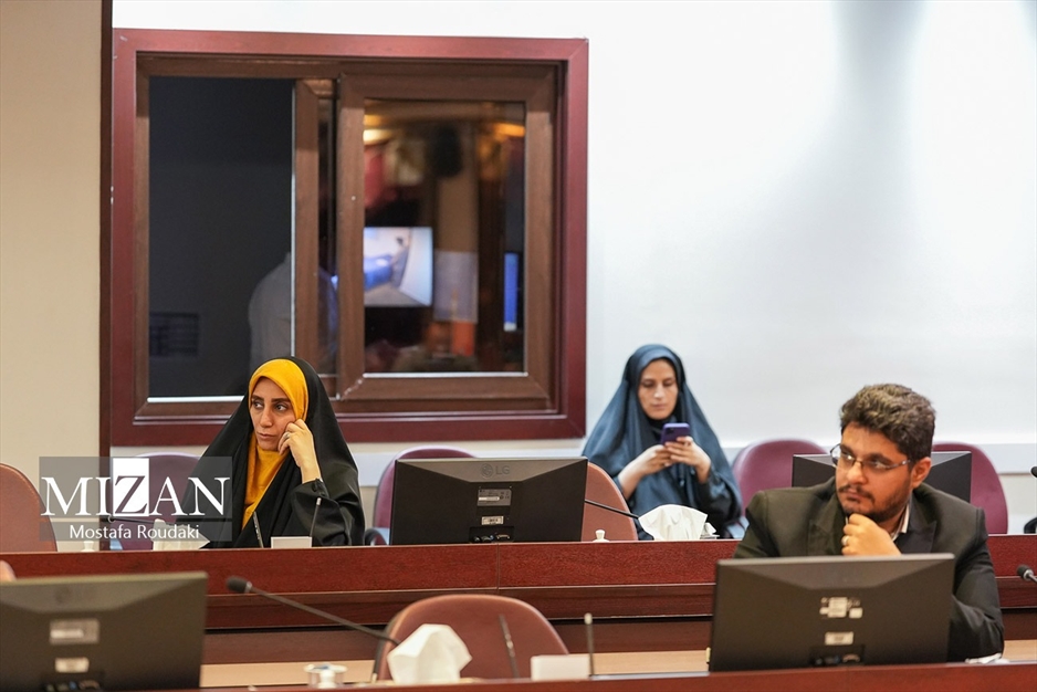  به مناسبت روز خبرنگار