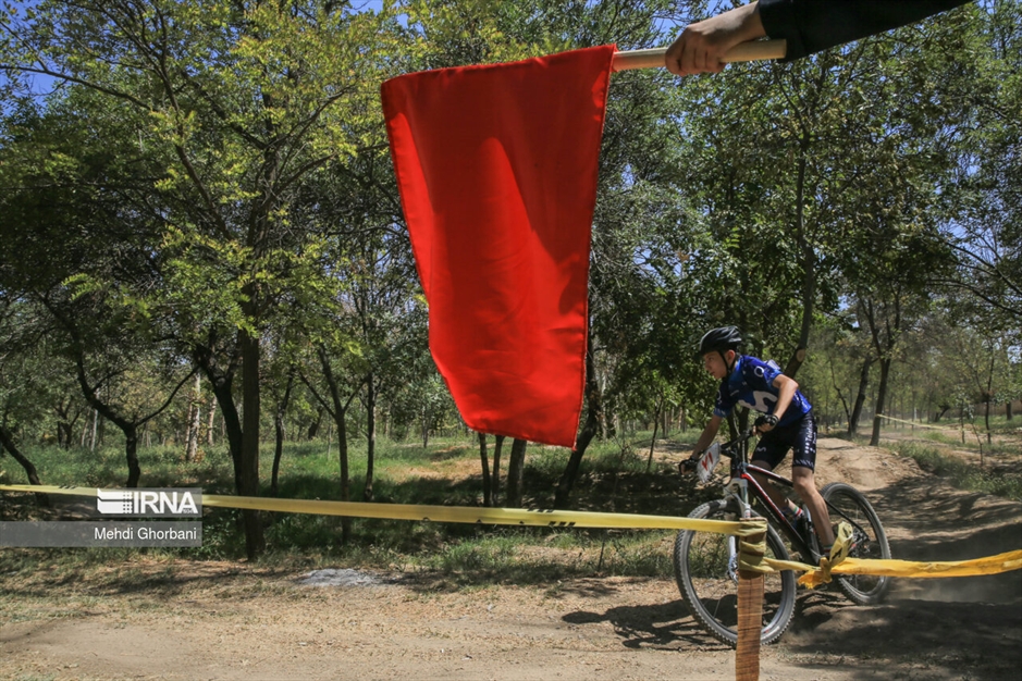 مسابقات المپیاد دوچرخه سواری نوجوانان