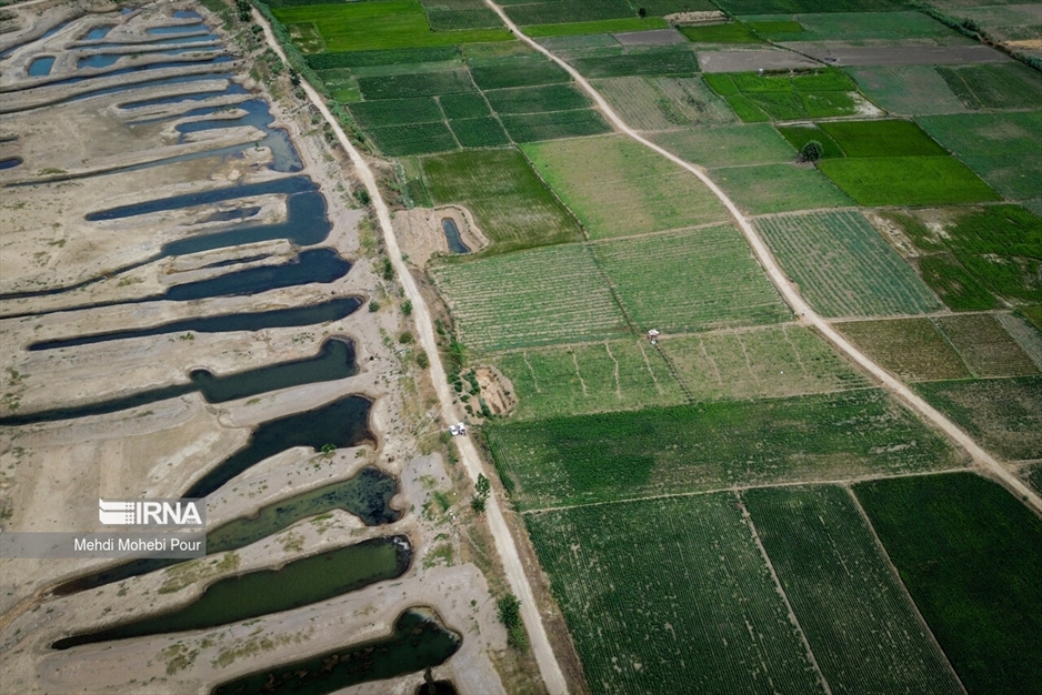 آخر این قصه بیابان است...