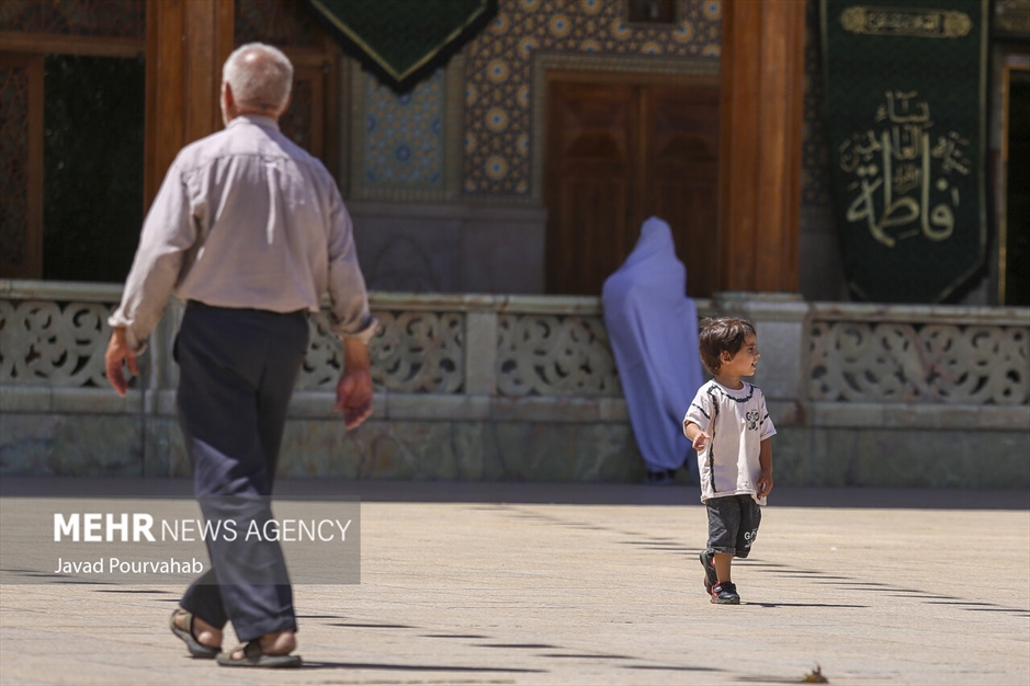 آرامش در حرم مطهر شاهچراغ علیه‌السلام