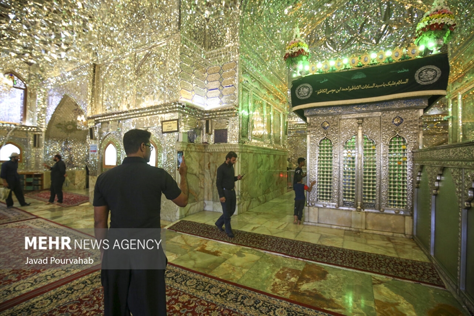 آرامش در حرم مطهر شاهچراغ علیه‌السلام