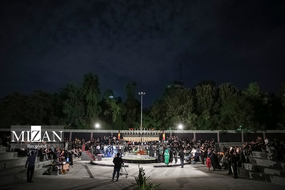 نمایش‌های آیینی مذهبی «شبیه نور»