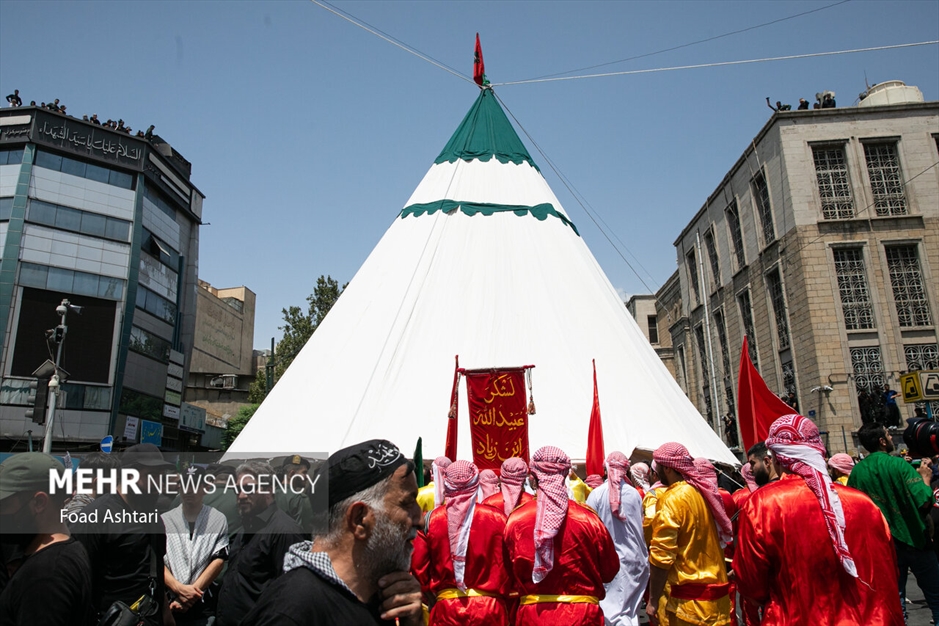 عزاداری عاشورا در چهارراه گلوبندک تهران