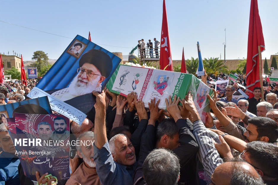 تشییع ۲ شهید حادثه تروریستی حرم شاهچراغ (علیه‌السلام)