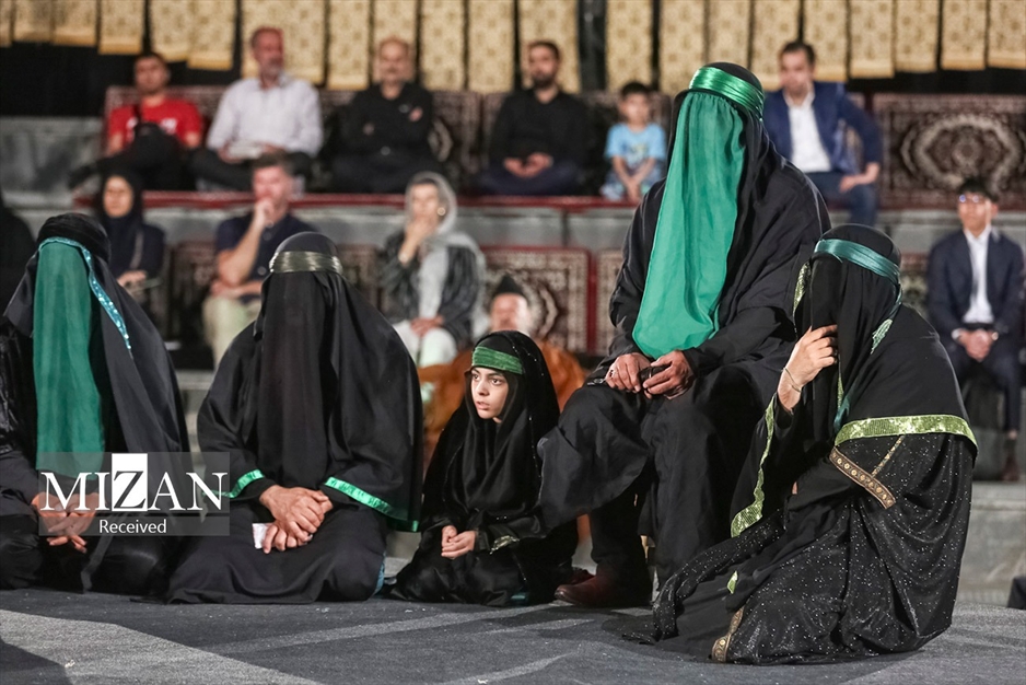 نمایش‌های آیینی مذهبی «شبیه نور»