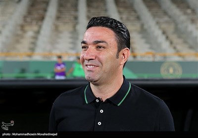 دیدار تیم های فوتبال استقلال و ملوان