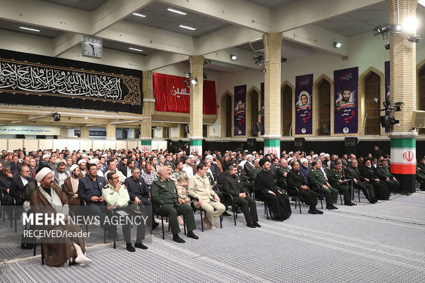 دیداراعضای ستاد برگزاری کنگره ملی شهدای استان اردبیل بارهبرانقلاب