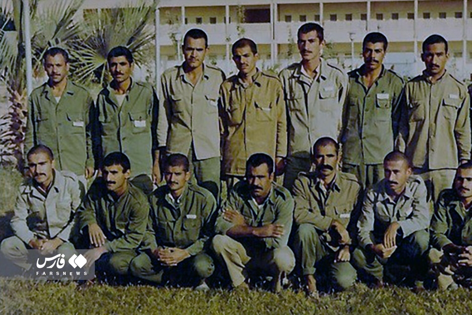 عکسهای یادگاری آزادگان»در اردوگاههای عراق