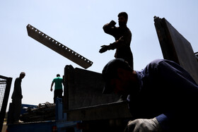 بازسازی ورزشگاه آزادی