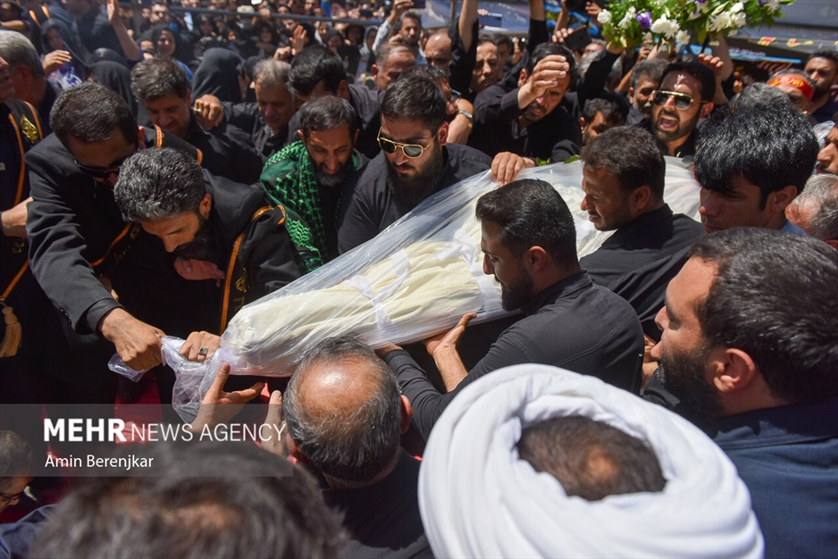 تشییع ۲ شهید حادثه تروریستی حرم شاهچراغ (علیه‌السلام)