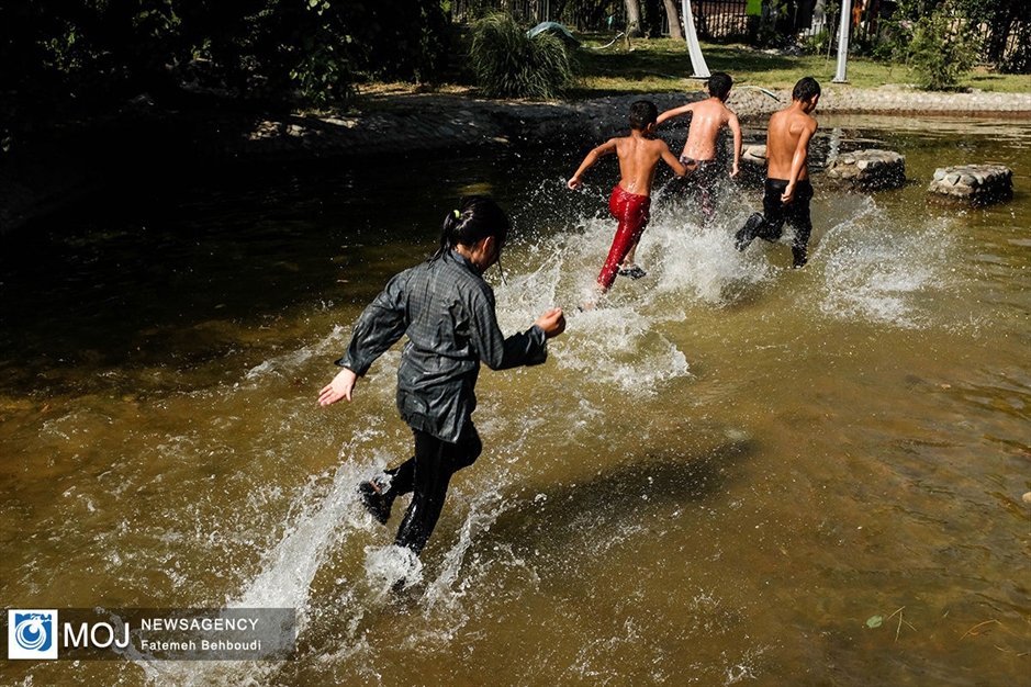 مردم تهران در گرمترین روزهای تابستان