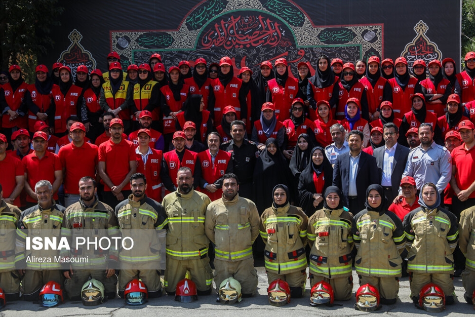 مراسم پایان دوره آتش‌ نشانان داوطلب