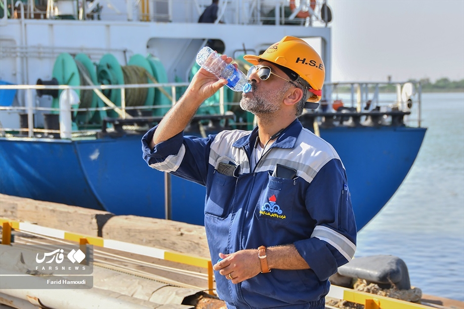 بارگیری اولین کشتی حامل گاز مایع گرم «LPG» در آبادان