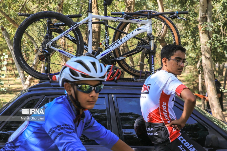 مسابقات المپیاد دوچرخه سواری نوجوانان