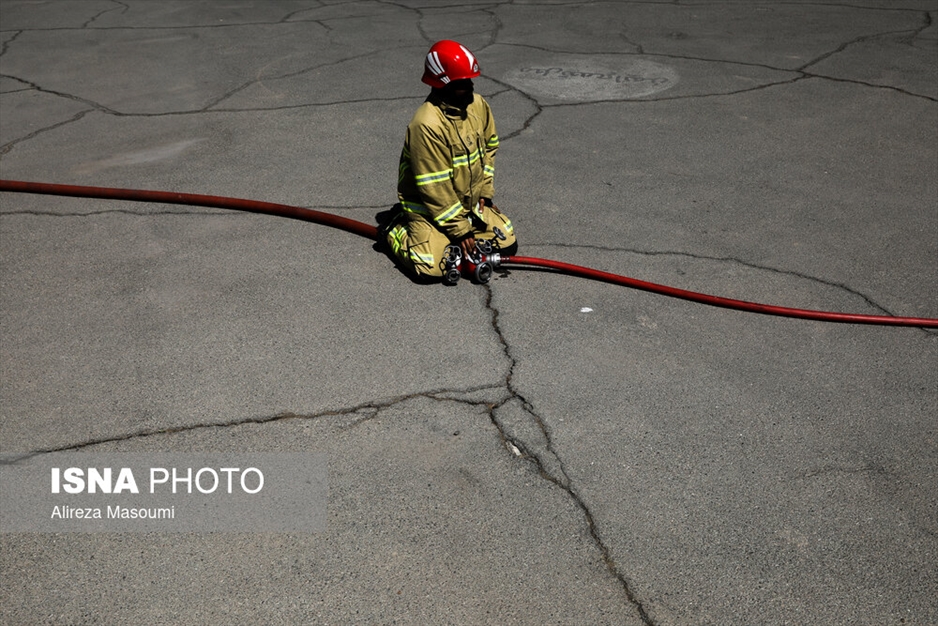 مراسم پایان دوره آتش‌ نشانان داوطلب