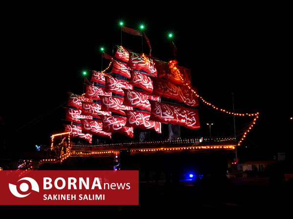 سوگواره آئینی محرم شهر در میدان آزادی