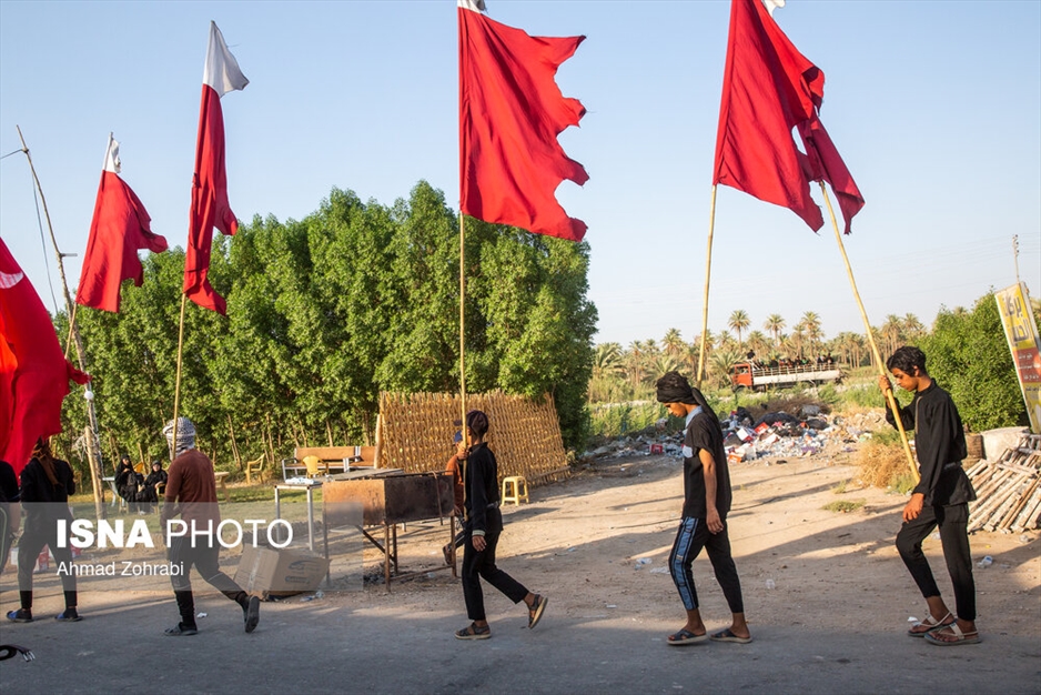 پیاده روی زائرین اربعین از حله به سمت طویریج