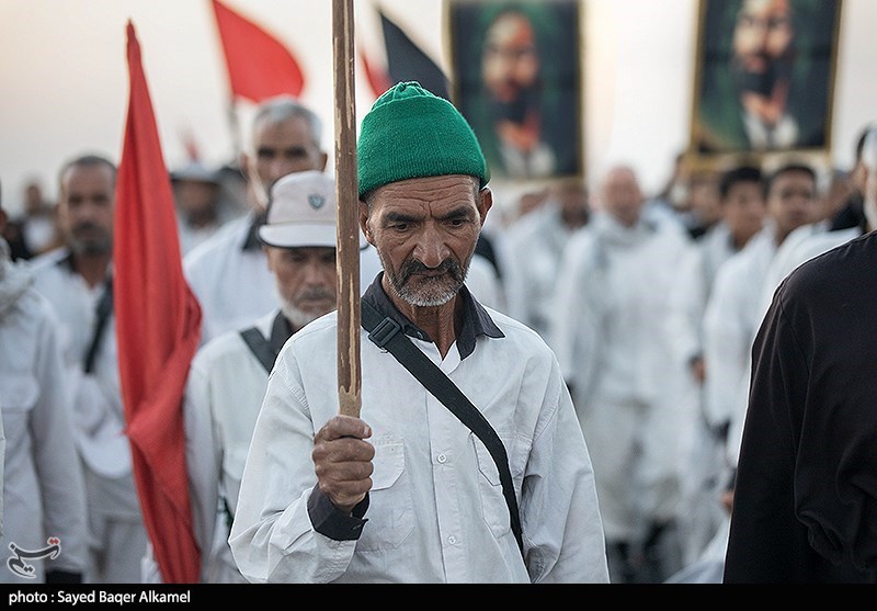 پیاده روی زائرین اربعین حسینی - عراق