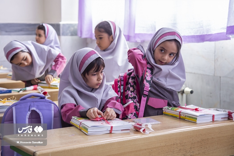 آئین جشن شکوفه ها