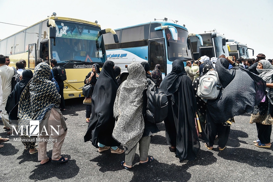 زائران پاکستانی اربعین در مرز میرجاوه