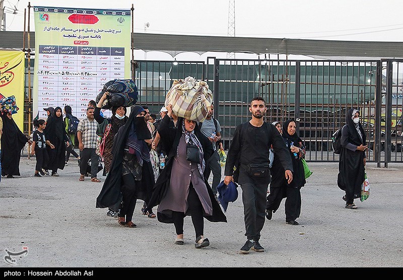 بازگشت زائرین اربعین حسینی از مرز شلمچه