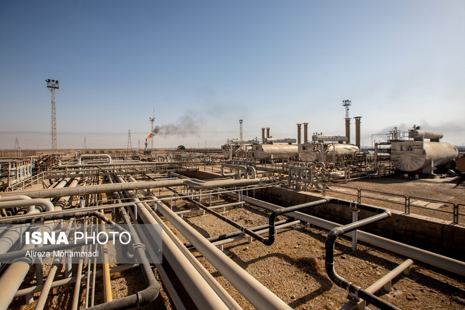 بازدید اصحاب رسانه از شرکت بهره‌برداری نفت و گاز کارون