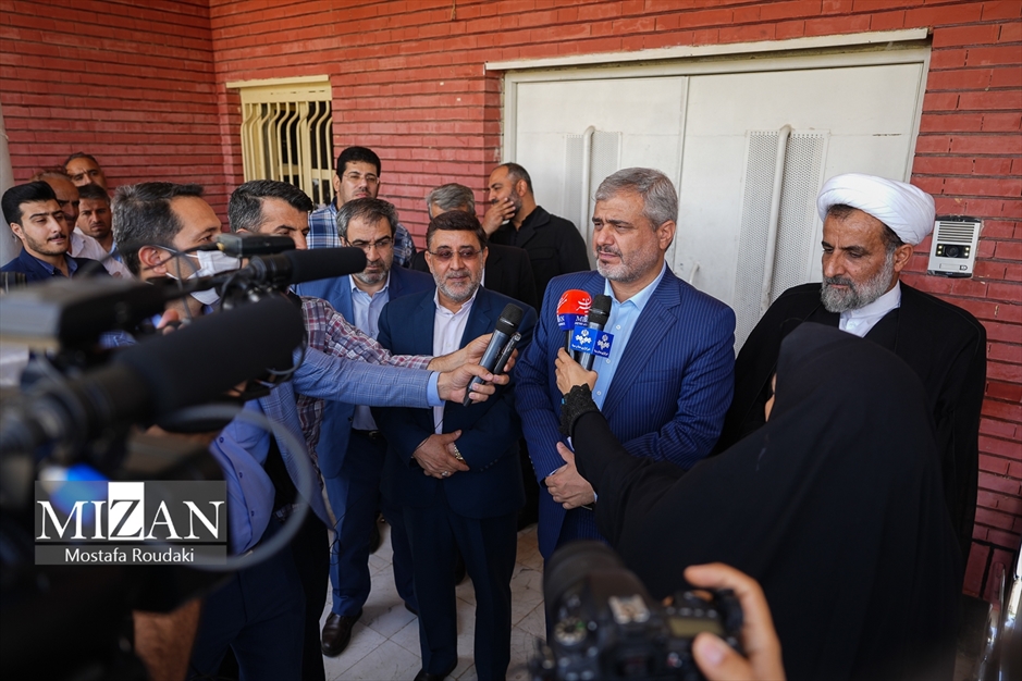 بازدید رئیس کل دادگستری تهران از ندامتگاه تهران بزرگ