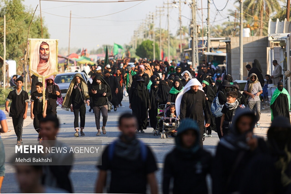 پیاده روی زائرین اربعین در منطقه بابلِ عراق