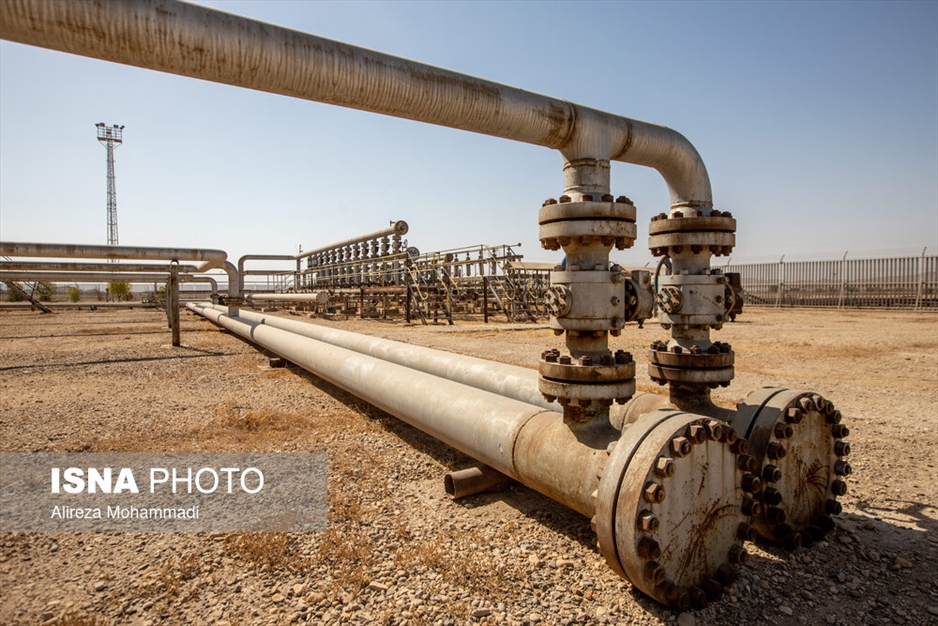 بازدید اصحاب رسانه از شرکت بهره‌برداری نفت و گاز کارون