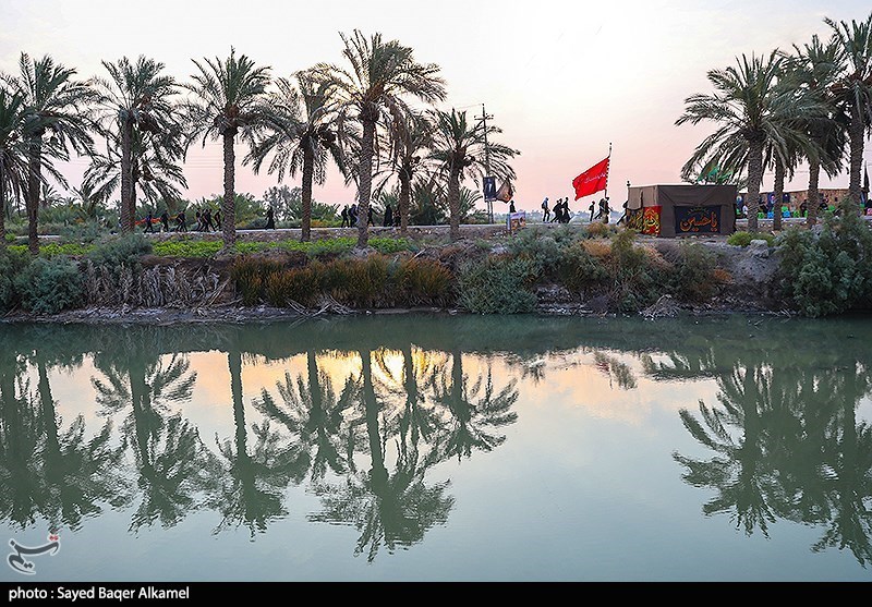 پیاده روی زائرین اربعین حسینی - عراق