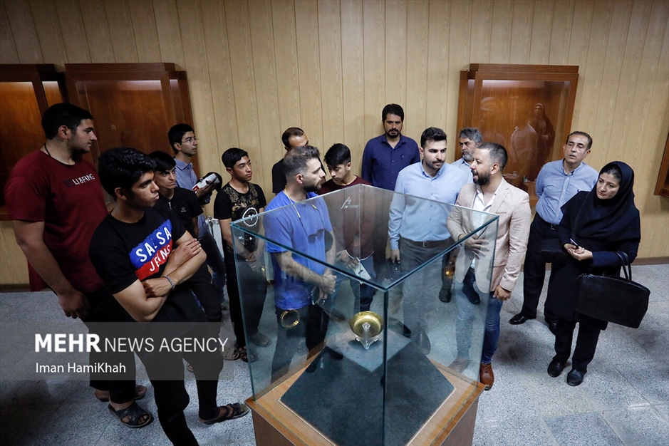 نمایش ۱۱ شیء هخامنشی و ساسانی در موزه هگمتانه