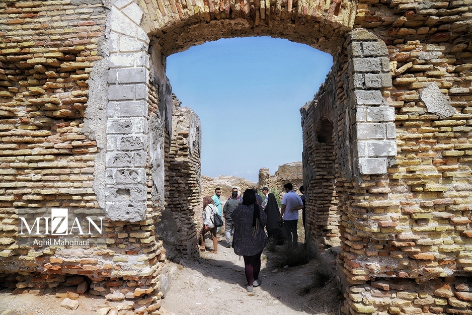 بازدید میدانی خبرنگاران ۲۰ رسانه از جزیره آشوراده