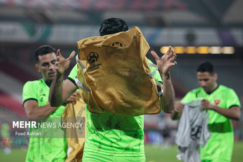 دیدار تیم های فوتبال پرسپولیس تهران و النصر عربستان