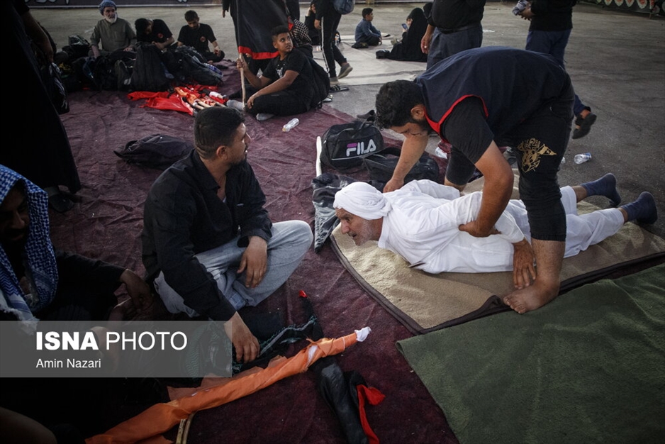 تردد شبانه زائران اربعین حسینی از مرز شلمچه