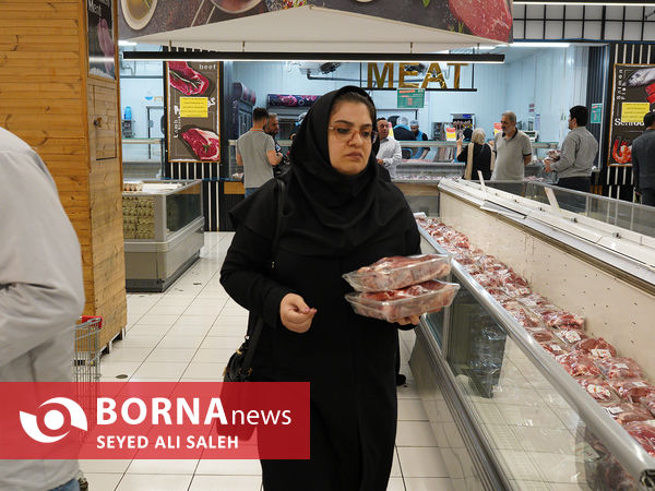 توزیع گوشت گرم وارداتی با نظارت وزارت جهاد