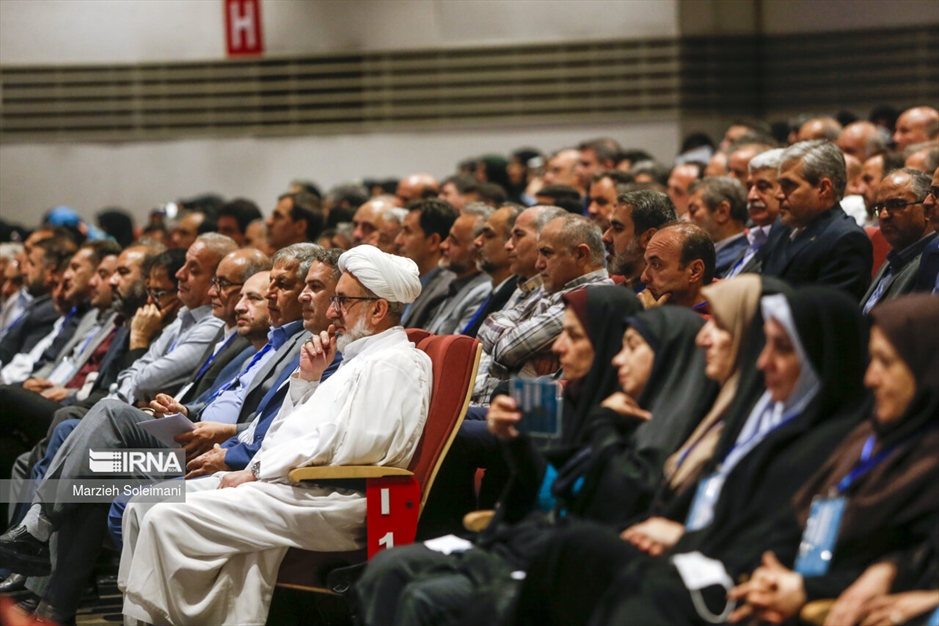 همایش مدیران مدارس سراسر کشور