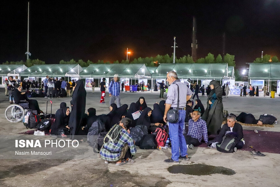 تردد شبانه زائران اربعین حسینی از مرز شلمچه