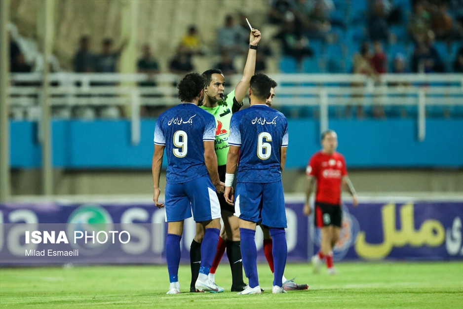 هفته سوم لیگ برتر فوتبال؛ استقلال خوزستان - تراکتور