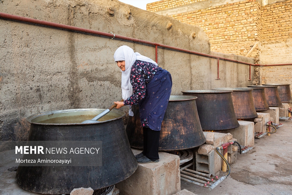 آئین حلیم پزان در روستای «کفکی» 