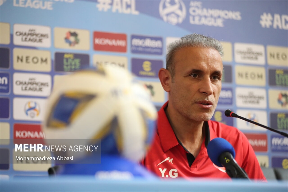نشست خبری سرمربی تیم فوتبال پرسپولیس تهران