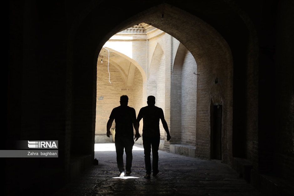 تاثیر مدیریت چندگانه بر مسجد «سید» اصفهان