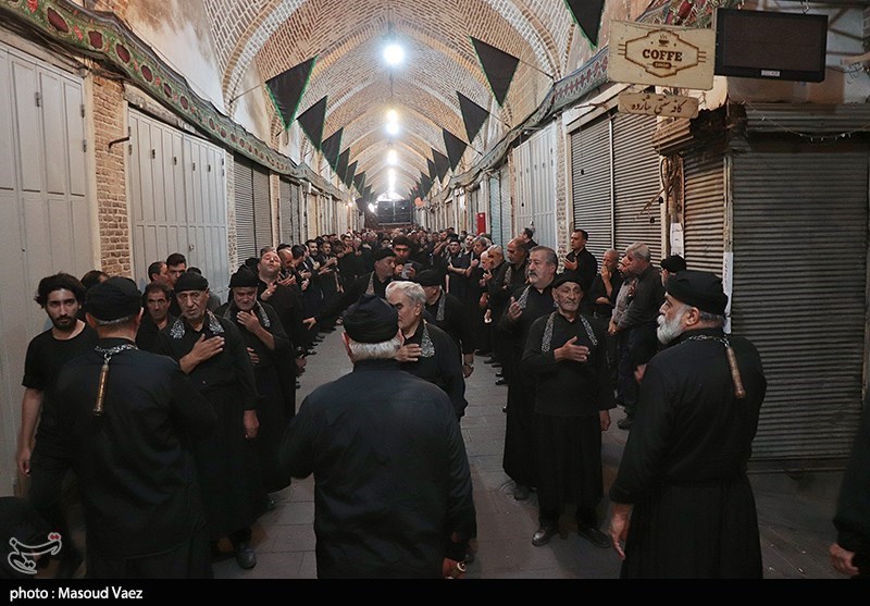 مراسم عزاداری به مناسبت شهادت امام رضا در بازار تبریز