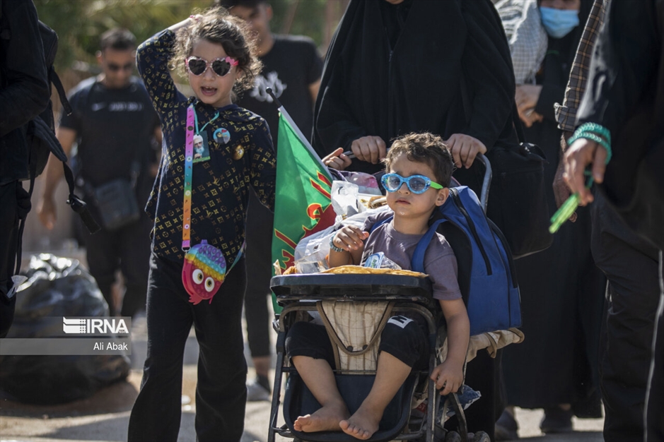 پیاده روی اربعین- کودکان حسینی
