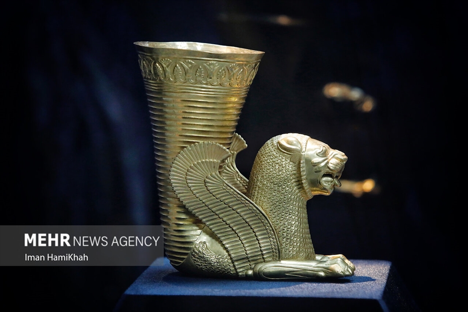 نمایش ۱۱ شیء هخامنشی و ساسانی در موزه هگمتانه